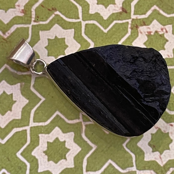 Natural Black Tourmaline Rough Teardrop 925 Silver Plated Pendant – Brand New - Picture 6 of 7
